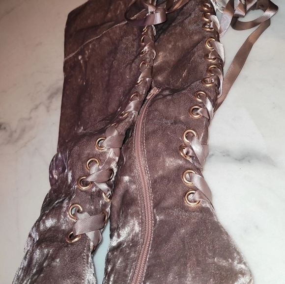 Bamboo Over the Knee  Lilac boots size 6 - Picture 3 of 6